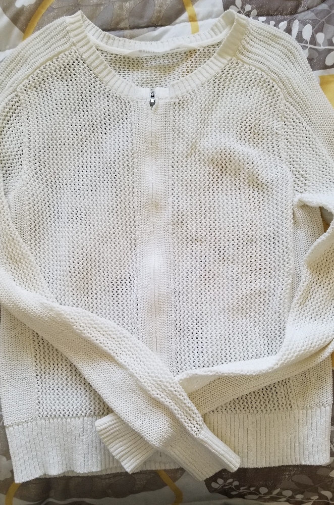 Athleta sweter